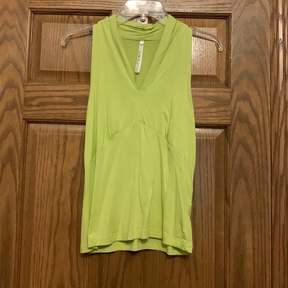 Green Sleeveless Top Size Small